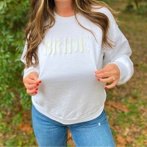 White Bride crewneck
